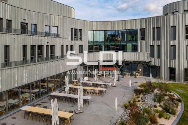 Bureaux A LOUER - LIMONEST - 633 m²