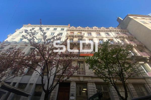 Bureaux A LOUER - LYON - 106 m²