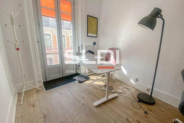 Bureaux A LOUER - LYON - 106 m²