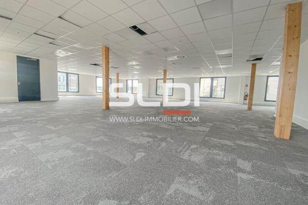 Bureaux A LOUER - SAINTE FOY LES LYON - 1 072 m²