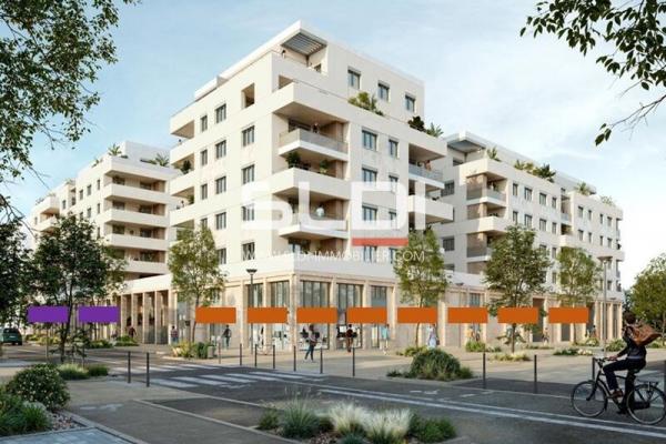 Commerces A VENDRE OU A LOUER - VAULX EN VELIN - 298 m²