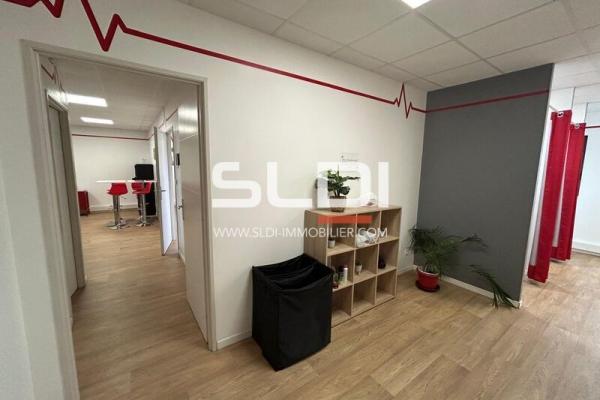 Bureaux A LOUER - GENAY - 124 m²