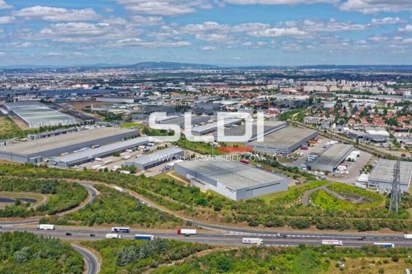 Locaux d'activités A LOUER - MIONS - 25 946 m²