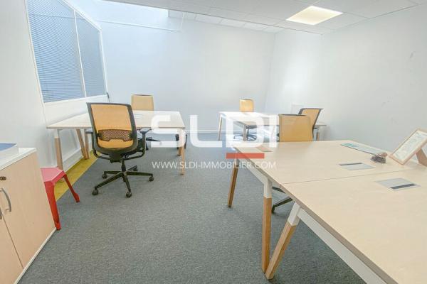 Bureaux A LOUER - LYON - 160 m²