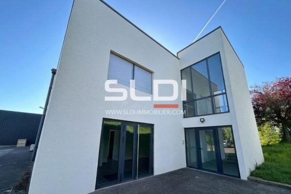 Bureaux A LOUER - LA TOUR DE SALVAGNY - 280 m²