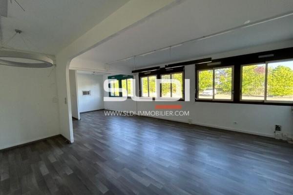 Bureaux A LOUER - LA TOUR DE SALVAGNY - 280 m²