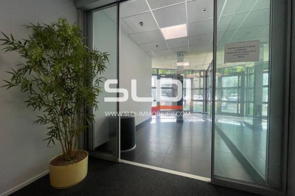 Bureaux A LOUER - ECULLY - 234 m²