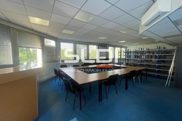Bureaux A LOUER - ECULLY - 62 m²