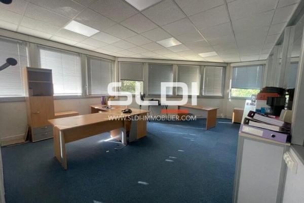 Bureaux A LOUER - ECULLY - 62 m²