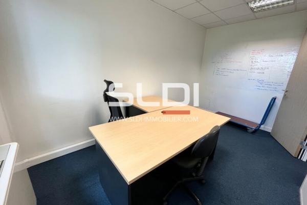 Bureaux A LOUER - LYON - 90 m²