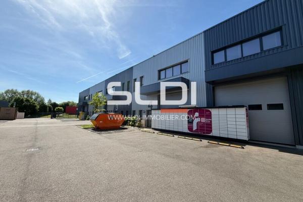 Locaux d'activités A LOUER - BOURGOIN JALLIEU - 288 m²