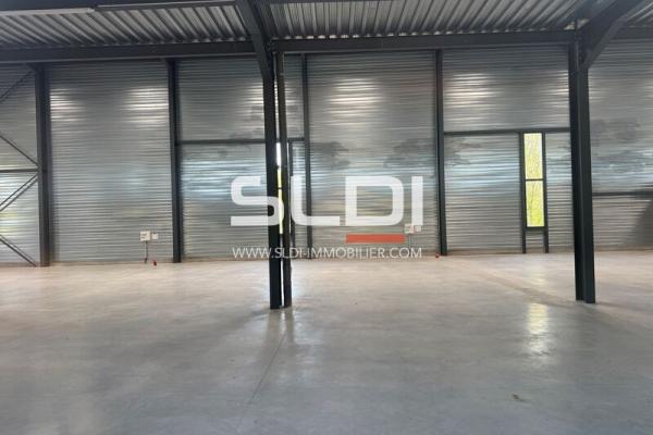Locaux d'activités A LOUER - BOURGOIN JALLIEU - 288 m²