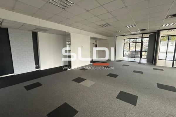 Bureaux A VENDRE - SAINT DIDIER AU MONT D'OR - 200 m²