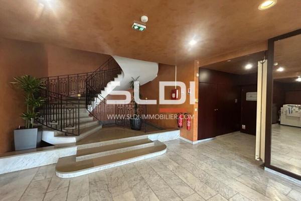 Bureaux A VENDRE - SAINT DIDIER AU MONT D'OR - 200 m²