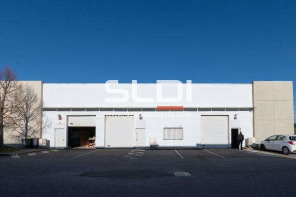 Locaux d'activités A LOUER - RILLIEUX LA PAPE - 118 m²