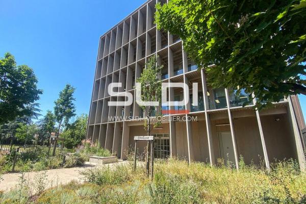 Bureaux A LOUER - VILLEURBANNE - 990 m²