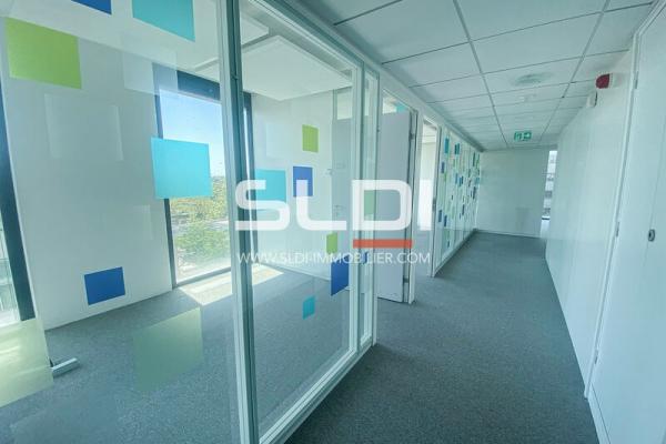 Bureaux A LOUER - VAULX EN VELIN - 4 125 m²