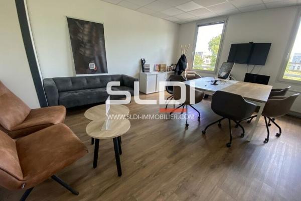 Bureaux A VENDRE - BRON - 139 m²