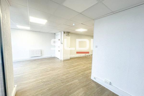 Bureaux A VENDRE OU A LOUER - LYON - 65 m²
