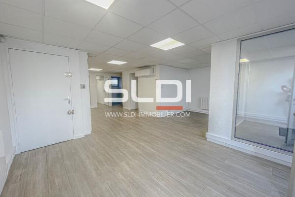 Bureaux A VENDRE OU A LOUER - LYON - 65 m²