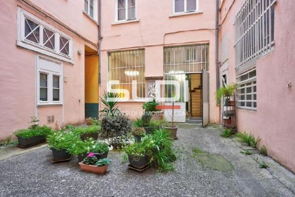 Bureaux A VENDRE OU A LOUER - LYON - 93 m²