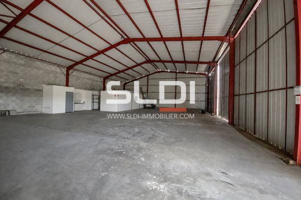 Locaux d'activités A LOUER - AMBERIEU EN BUGEY - 390 m²