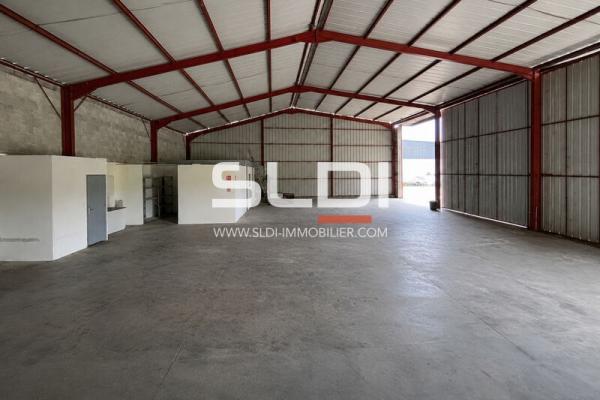 Locaux d'activités A LOUER - AMBERIEU EN BUGEY - 390 m²