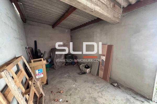 Commerces A LOUER - VILLEURBANNE - 195 m²