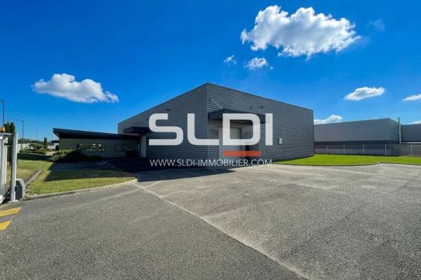 Locaux d'activités A LOUER - VOURLES - 870 m²