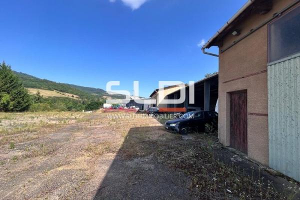 Locaux d'activités A LOUER - LETRA - 425 m²