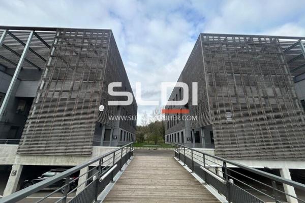 Bureaux A LOUER - LIMONEST - 603 m²