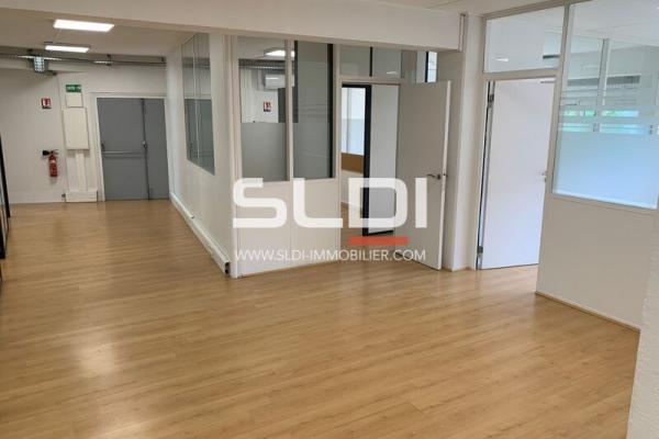 Bureaux A LOUER - LYON - 200 m²
