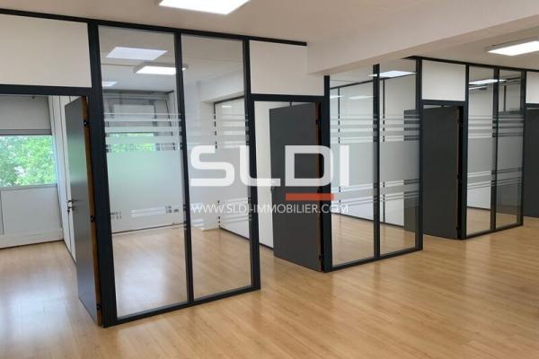 Bureaux A LOUER - LYON - 200 m²