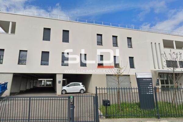 Bureaux A LOUER - DARDILLY - 124 m²