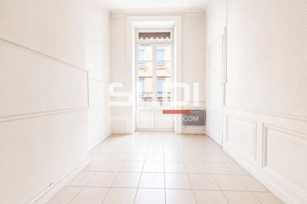Bureaux A VENDRE OU A LOUER - LYON - 82 m²