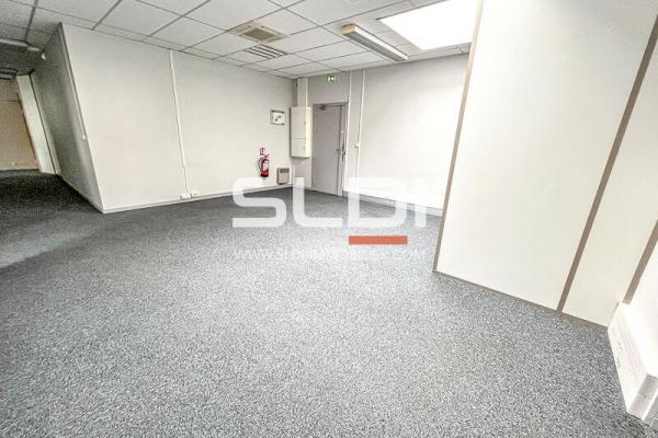 Bureaux A LOUER - VILLEURBANNE - 545 m²