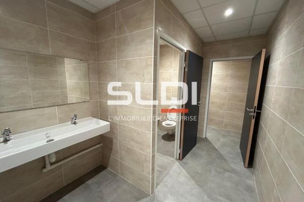 Bureaux A LOUER - LIMONEST - 2 078 m²