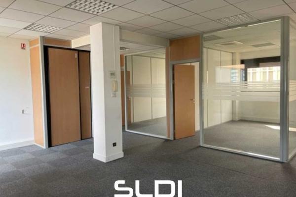 Bureaux A LOUER - LYON - 2 984 m²