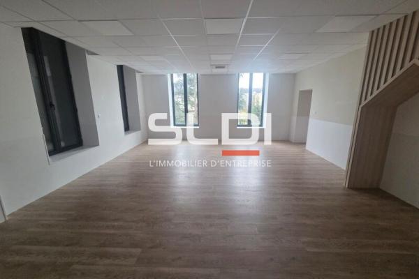 Bureaux A LOUER - SAINT ETIENNE - 285 m²