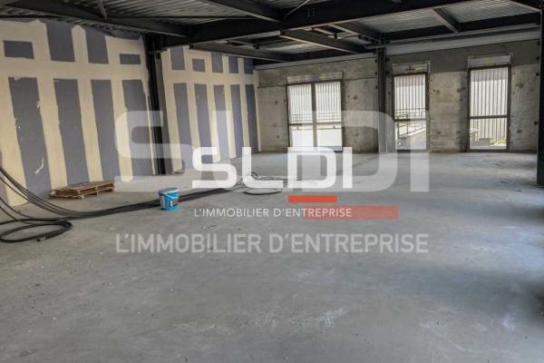 Bureaux A VENDRE OU A LOUER - LIMAS - 1 645 m²