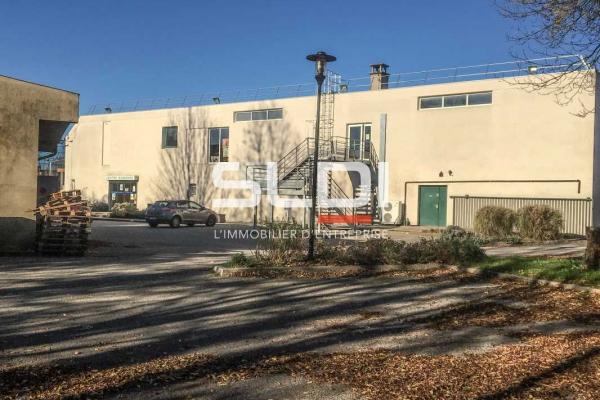 Commerces A LOUER - BOURG EN BRESSE - 435 m²