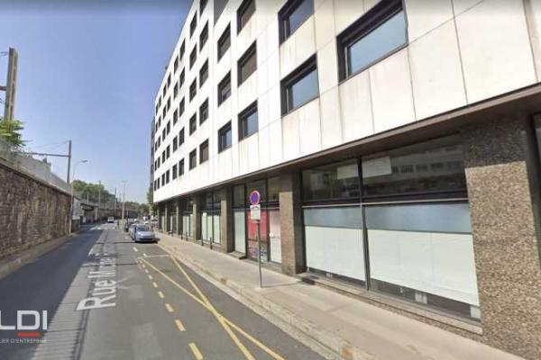 Bureaux A LOUER - LYON - 932 m²