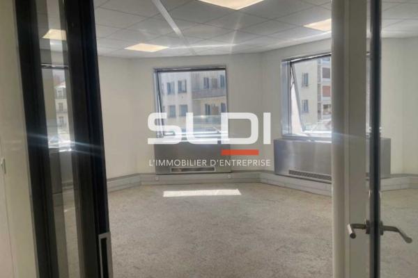Bureaux A VENDRE - LYON - 3 147 m²