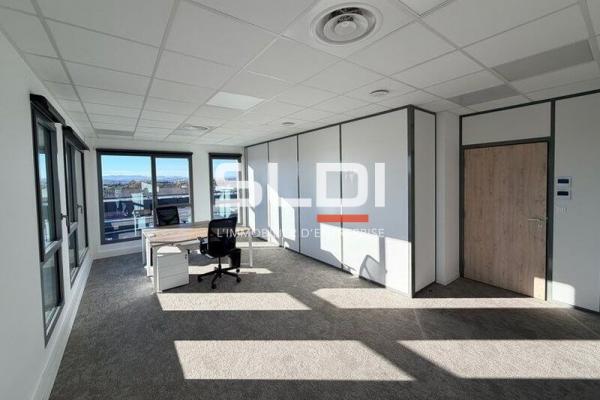 Bureaux A LOUER - CHASSIEU - 33 m²
