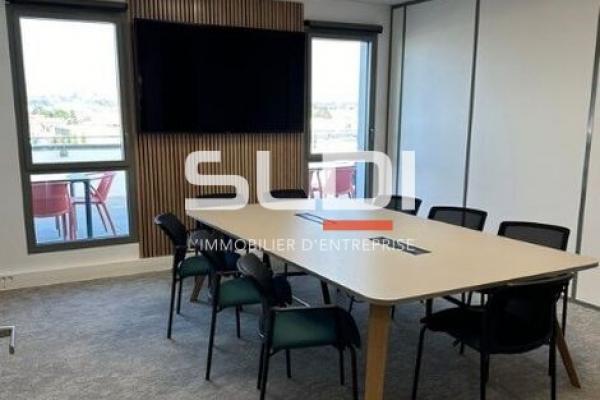Bureaux A LOUER - CHASSIEU - 33 m²