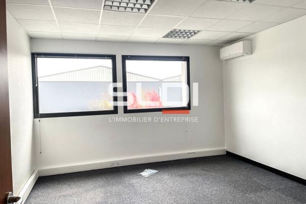 Bureaux A LOUER - RILLIEUX LA PAPE - 576 m²