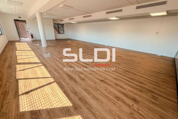 Bureaux A LOUER - LYON - 128 m²