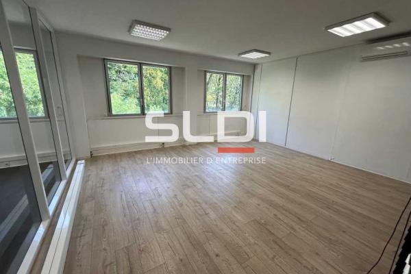 Bureaux A LOUER - ECULLY - 267 m²