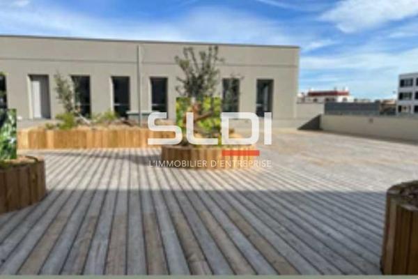 Bureaux A VENDRE OU A LOUER - VILLEURBANNE - 7 156 m²