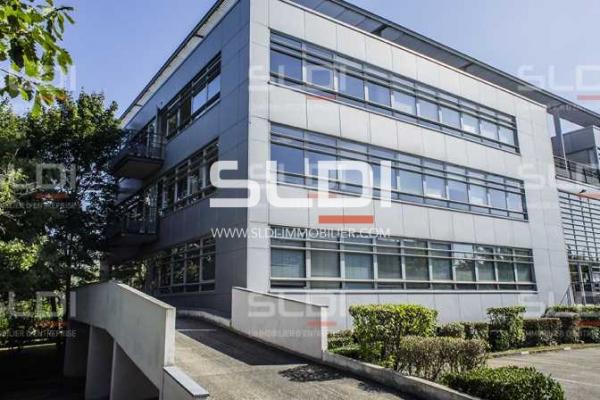 Bureaux A LOUER - SAINT PRIEST - 588 m²